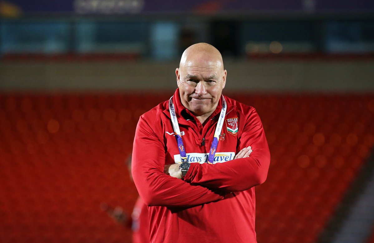 MirrorSport's tweet photo. BREAKING: Rugby league legend John Kear dies aged 71 as tributes paid to iconic coach

https://t.co/3AEDVRxscR https://t.co/FbKjUFoJ33