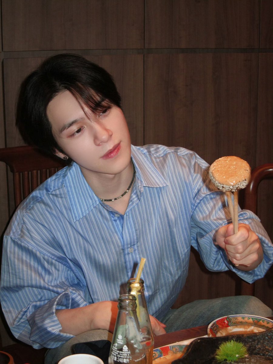 289film's tweet photo. 📸 #hendery weibo update!! https://t.co/OarNNi4aca