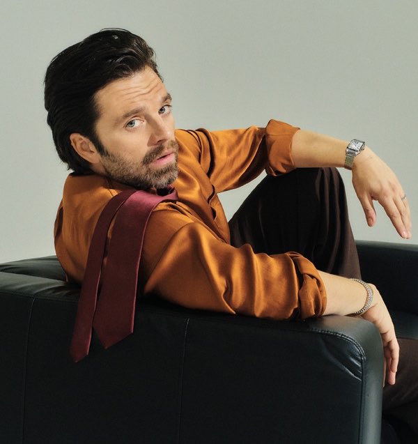 sebstanarchive's tweet photo. Sebastian Stan discusses shaving his head for a role:

“[Going bald] was very liberating, to be honest. When it comes to work and what's required, vanity does not come into question for me. Also, it's so easy in the morning getting up, you know. You don't have to worry about it.” https://t.co/jb83t48hgW