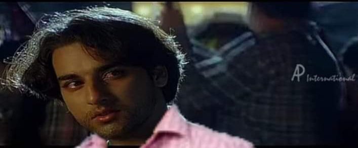 joewidluv's tweet photo. @shafeeqkwt @happypugal 😢😢😢 Thoothukudi kaara me https://t.co/Lt5XFFsWPp