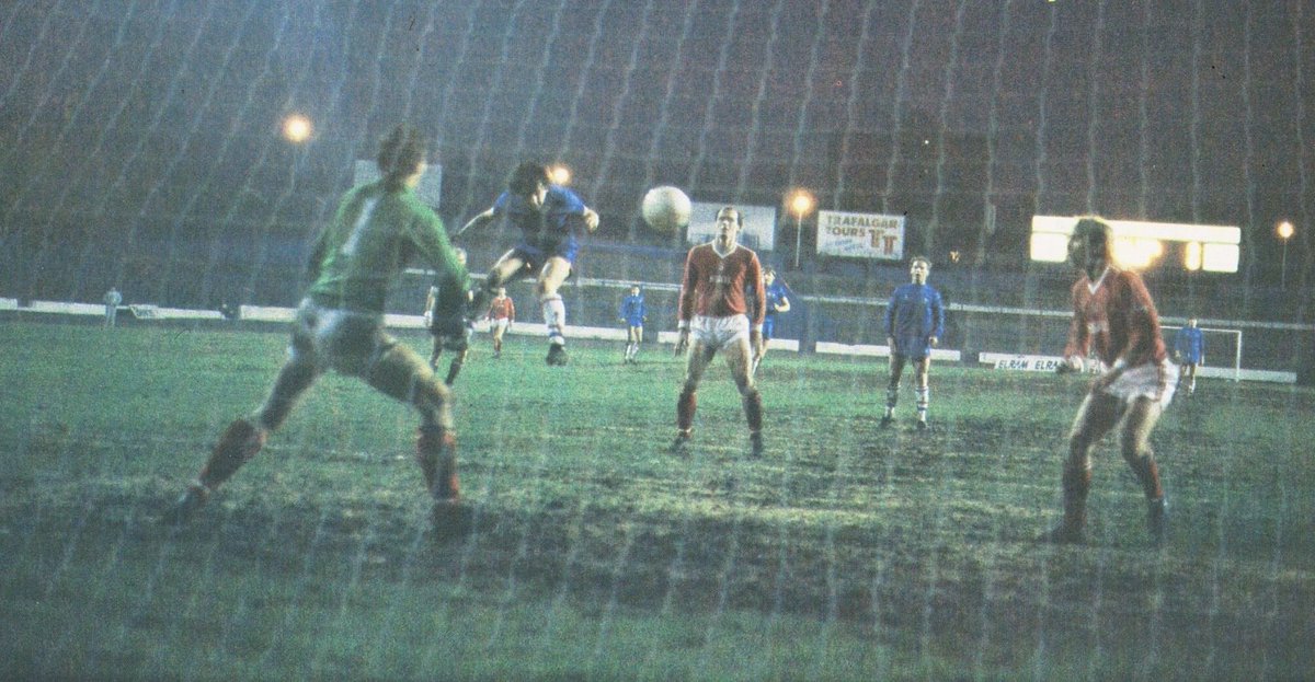 Theleaguemag's tweet photo. Mickey Thomas scores for Chelsea against Nottingham Forest https://t.co/sAcUyZ6FvK