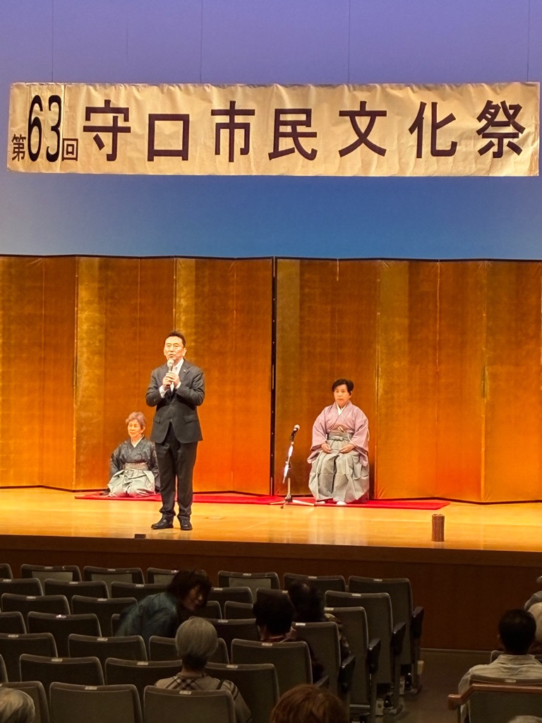 moriguchi_gikai's tweet photo. 【議長の活動記録】
５月17日（日）に「第58回���口市こどもまつり」が、5月24日に「第63回守口市民文化祭」が開催され、議長が出席し、挨拶いたしました。 https://t.co/FNnq1nXMe4