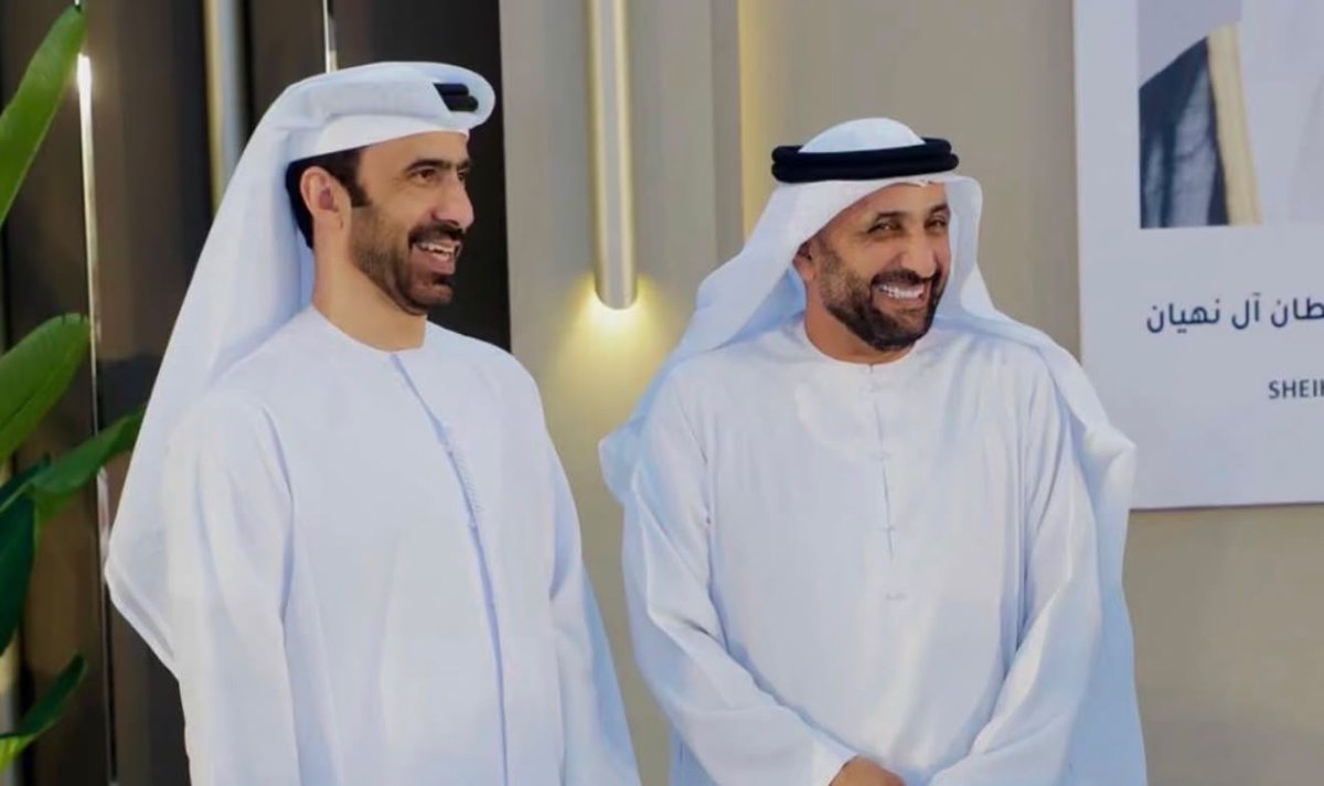 alnayli's tweet photo. #الاصدقاء 

الأصدقاء الأوفياء هم من النعم الغالية في حايتنا صادقون في مشاعرهم مخلصون معنا تجدهم أول الحاضرين في مناسباتنا يعذرون تقصيرنا صداقاتهم الصداقة لا توزن بمي��ان ولا تقدر بأثمان واتحدث عن الاخ والصديق سعادة ( #هلال_محمد_الكعبي ) 
المخلص الوافي https://t.co/q3hiUdsBRM