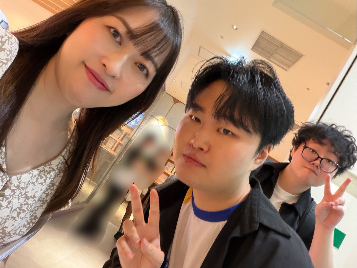 shuiniao's tweet photo. 韓日e-Sports VALORANT交流戦で撮ったお写真アップしていきます〜🥰

まずはZest選手！（+Efina選手）

過去に何度か通訳していたのを覚えててくれて嬉しかったです！対談もいい感じに答えてくださってありがとうございました🙌 https://t.co/DE8vSIdANl