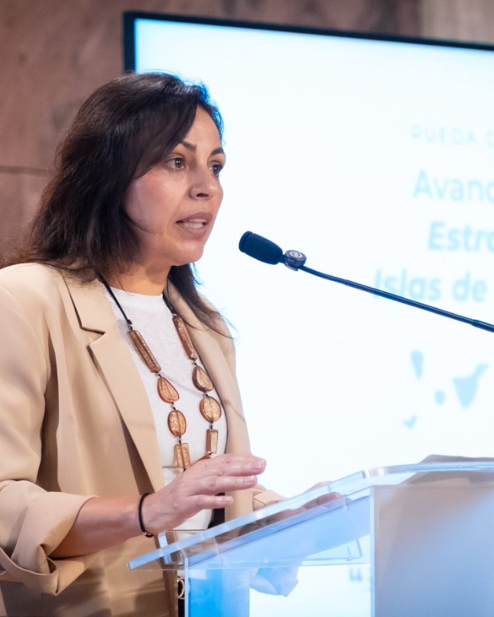 LabINS_ULL's tweet photo. ¿Cómo construimos unas Canarias donde todas las generaciones tengan un lugar y oportunidades para vivir mejor? 🌿
Presentamos junto a @canarias2030 el Avance de la Estrategia #IslasDeCuidados.

@ull @fg_ull https://t.co/Ts5jCuwAU4