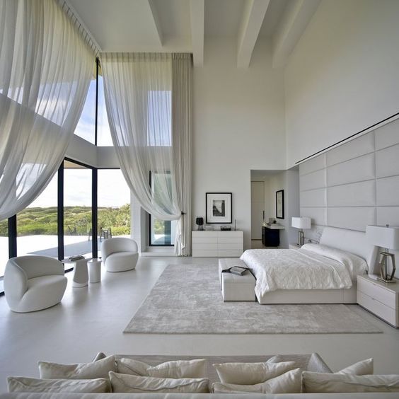 GkShushu's tweet photo. When building our homes we have things we dream about, some of them are high ceilings.

But high ceilings can hike building costs.

@rwenzori_ can you advise how one can put a high ceiling only in the master bedroom for a bungalow. https://t.co/T63rALWpnm