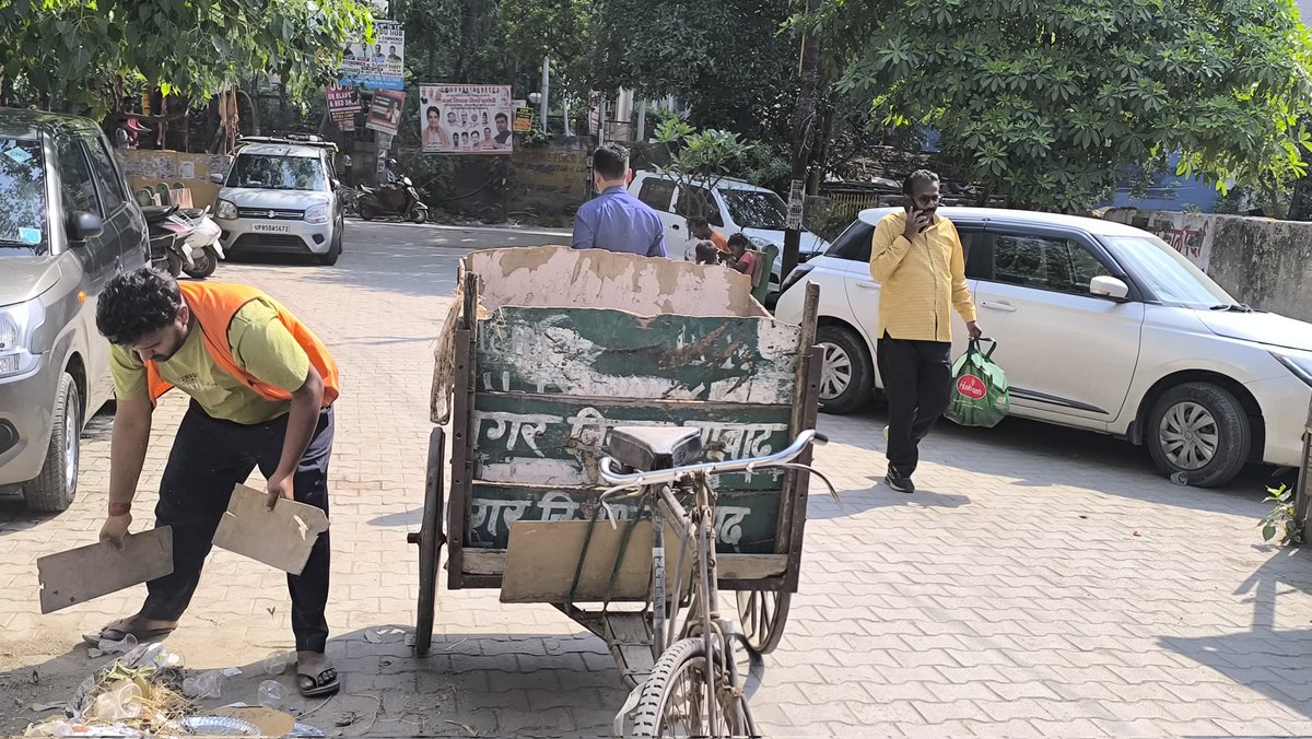 Swachhta With Neelam tweet media