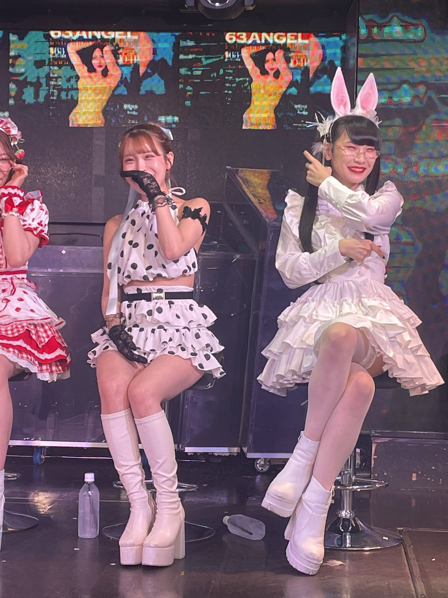 ammrn1122's tweet photo. 笑顔のあみなちゃんと一吹ちゃんかわいい https://t.co/GLe1BjRW7c