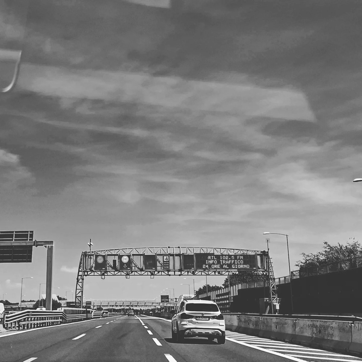 alex63roy1's tweet photo. #Autostrada #autostrada #freeway #motorway #автодор https://t.co/1ec8tqqDZq