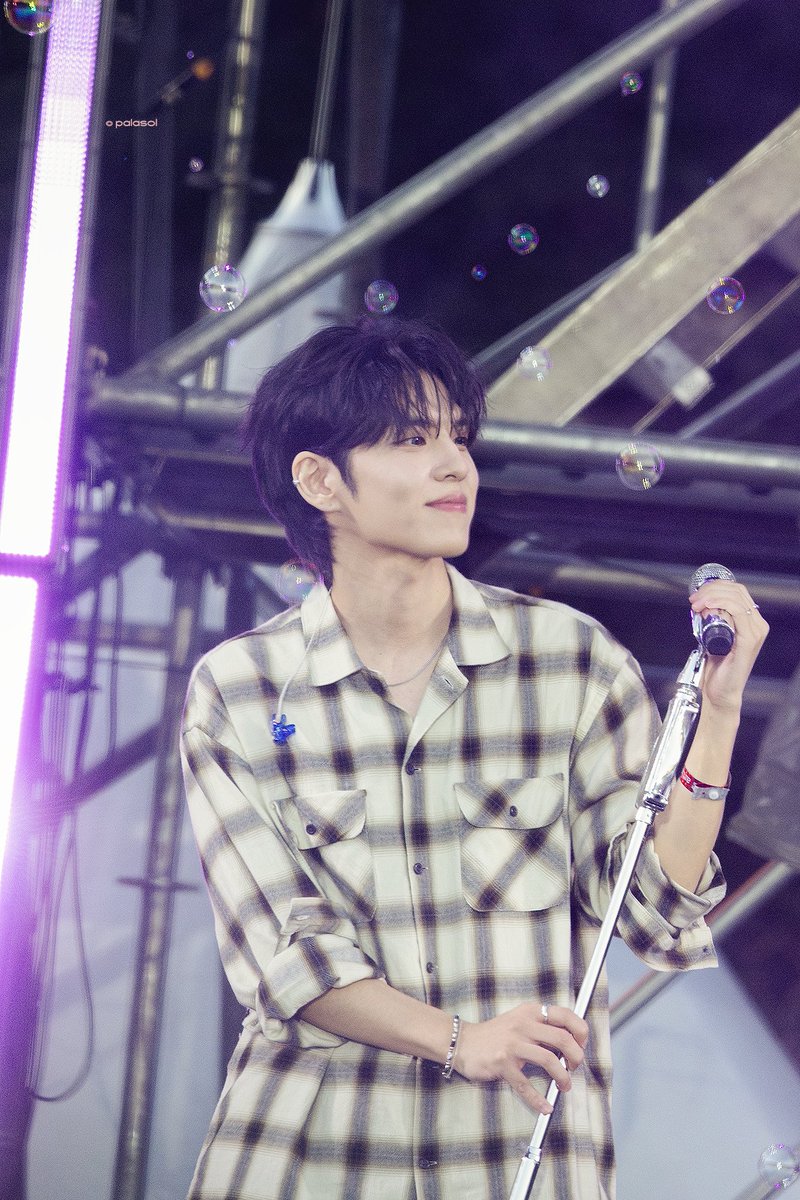 palasol_6's tweet photo. 260531 뷰민라

#데이식스 #DAY6 
#원필 #WONPIL https://t.co/WfcwGPc1hF