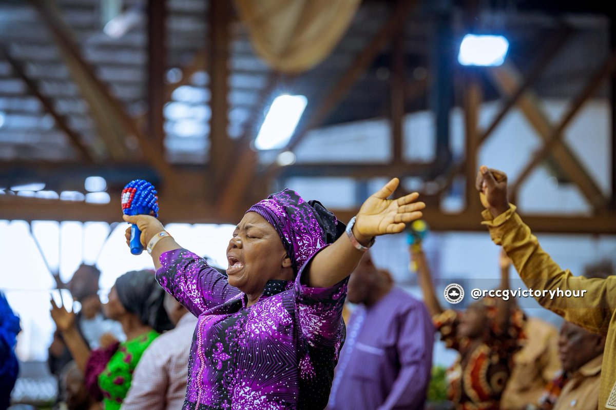 RCCG Victory Hour tweet media