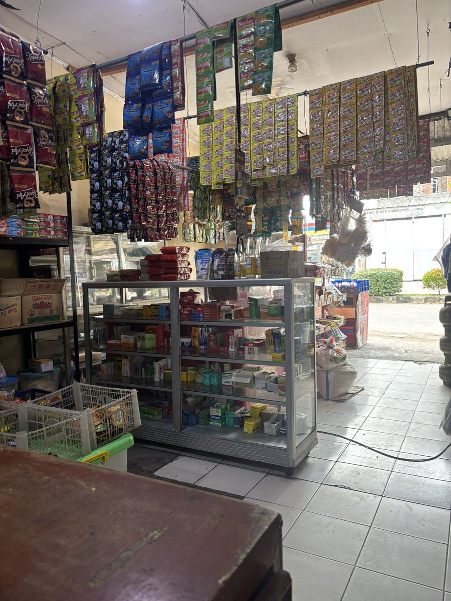 ihopeitisunique's tweet photo. @KapudS640 Negara bersaing sama warung gue, barang gue aja lebih lengkap. Tp anggaran kdmp juga pake duit gue. Emang ngentot. Presiden @prabowo anjing! https://t.co/RRTed528Wy