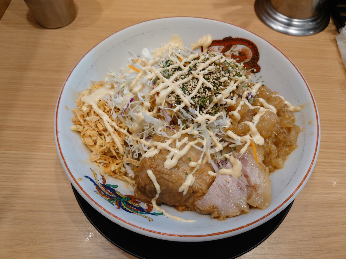 yuxat's tweet photo. 今日から豚山で冷やし中華が始まったので、さっそく食べてきました。やっぱり美味しい。 https://t.co/tpBbTVfoeR
