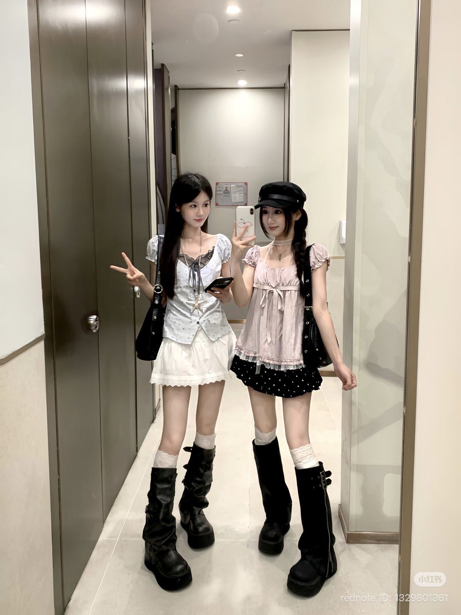 mochi___mini's tweet photo. ワンホンちゃんのシミラーLOOK可愛すぎ.ᐟ.ᐟ
参戦服としても真似してもよさそう(ᐢ👍🏻> ̫ <ᐢ)👍🏻 https://t.co/QstYmlK0Wp