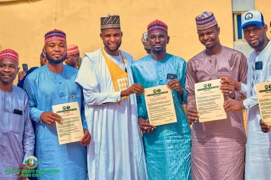 SabiSaddam's tweet photo. Congratulations Nura Adam Abdullahi Yarima Sani Mainagge As Gwale Coordinator APC Youth Leader Support Group Kano State, Nigeria.🇳🇬🙏🙏🙏 https://t.co/UOl04RJXrf