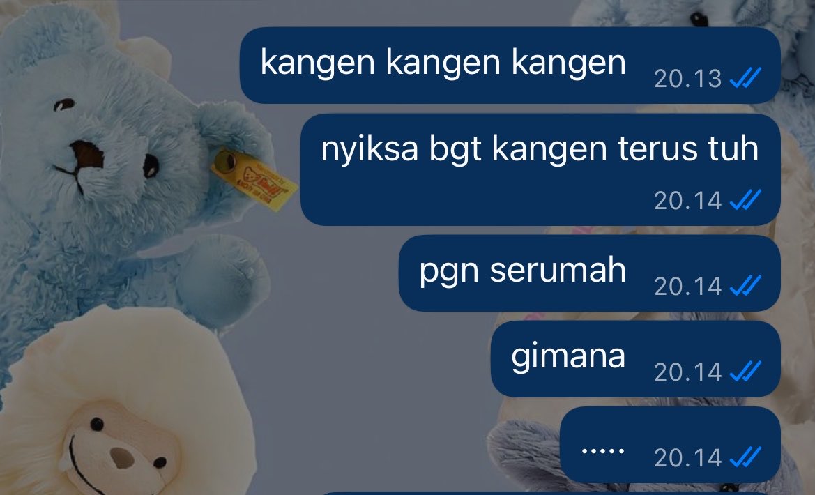 rrlvmtcha's tweet photo. gila ya? semalem udah ketemu 3 jam, siang tadi 3 jam malah menggebu2 kangennya syittttt men https://t.co/ePE8jJsXB1