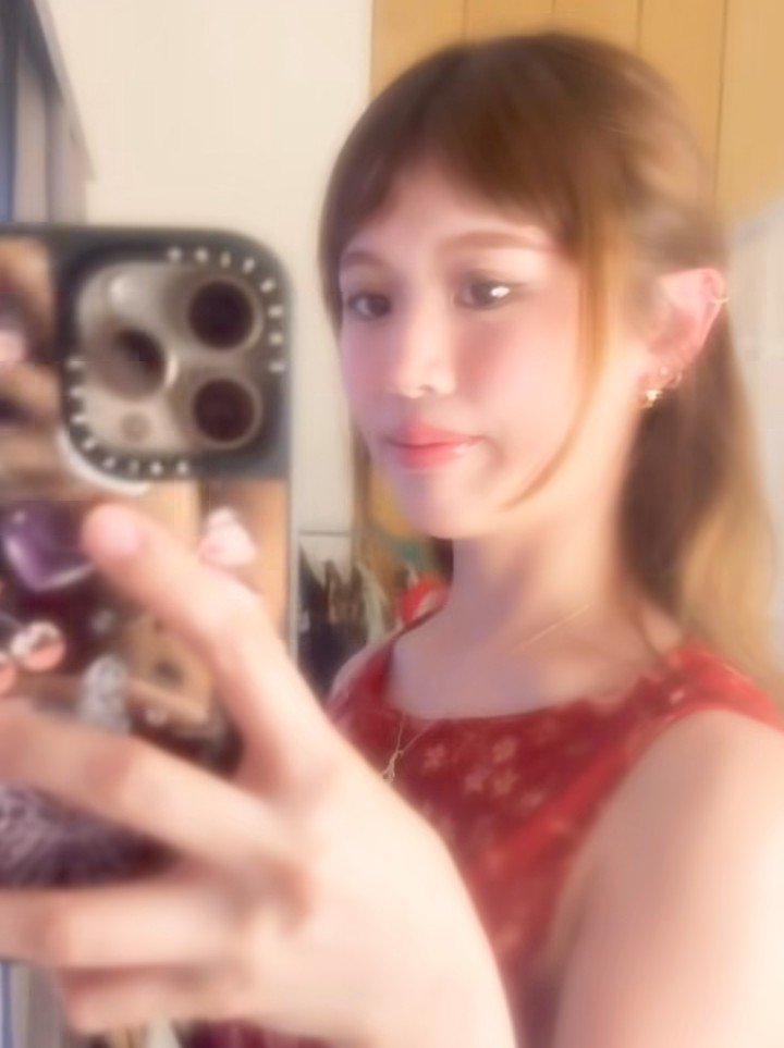 : ) 🪽 tweet media