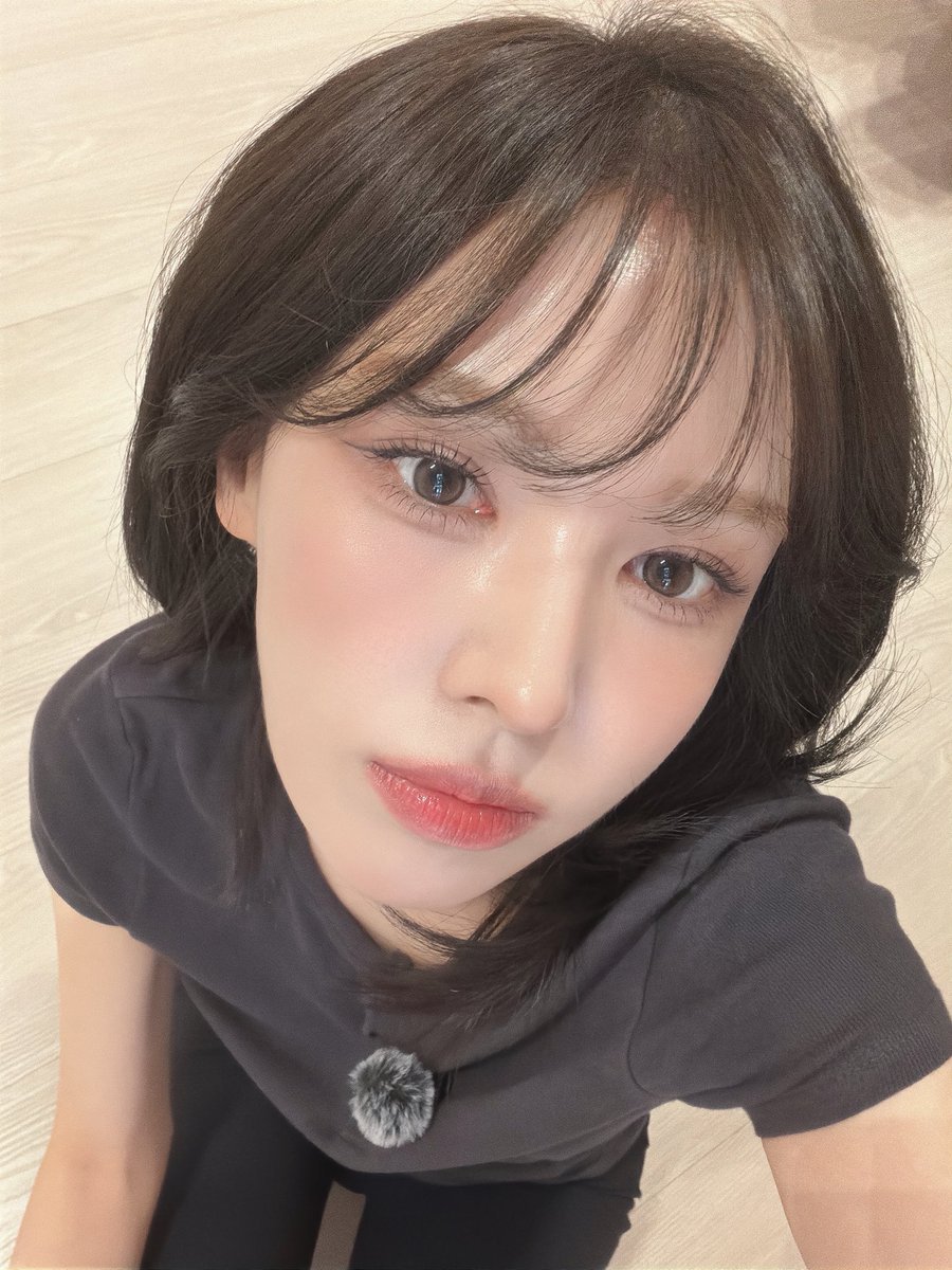 wendydaily221's tweet photo. 💌🩵 frommdy 📸

🩶 https://t.co/rJdrtOsPZv