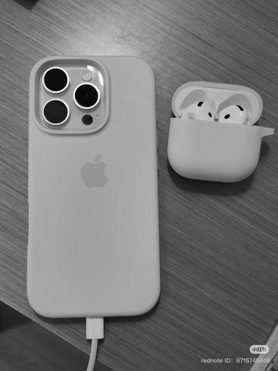 ⍼ tweet media