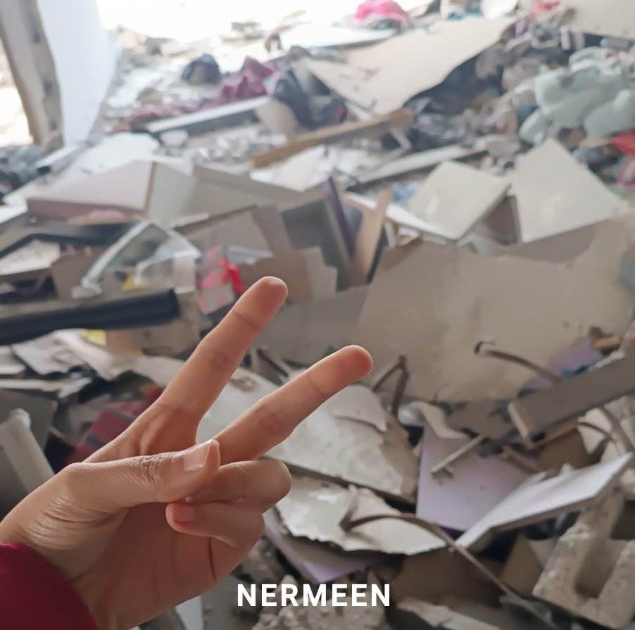 Nermeenalswaisi's tweet photo. Friends, I beg you with all my heart.
My family and I are suffering in unbearable conditions — no food, no medicine, no safety.

This donation link is our only hope to survive.
https://t.co/2joFUxl0rv

Please share it everywhere. Every share could reach a heart that saves us. https://t.co/O6yIEnIMcM