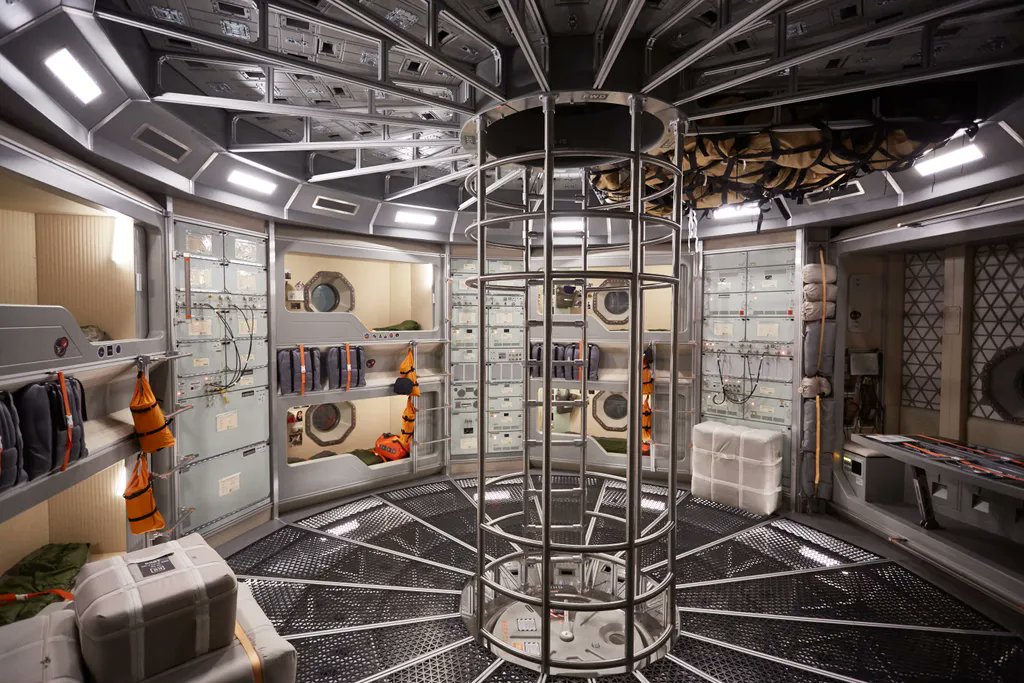 CosmicArc_'s tweet photo. With this AI Starship interior trend, how about we appreciate the human-designed interior of the "Daedalus" from National Geographic's MARS https://t.co/SftfKDtevA