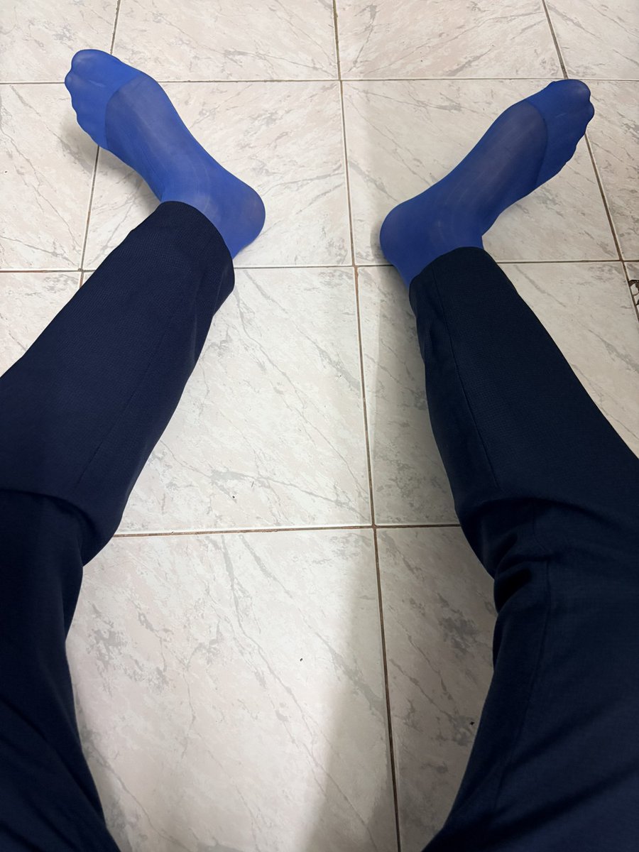 FavoriteSocks90's tweet photo. 🧦🧦 https://t.co/W60g1XXkzJ