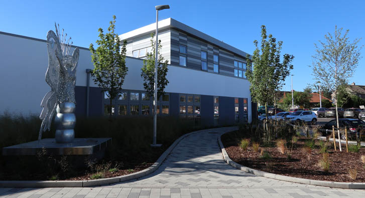 midgov's tweet photo. UPDATE: Loanhead pool will reopen today from 6:00pm following the resolution of the earlier technical issue. Please note that the pool temperature will be cooler than normal while the heating system returns to its usual operating level. Thanks for your patience. https://t.co/R6WKc4xt0V
