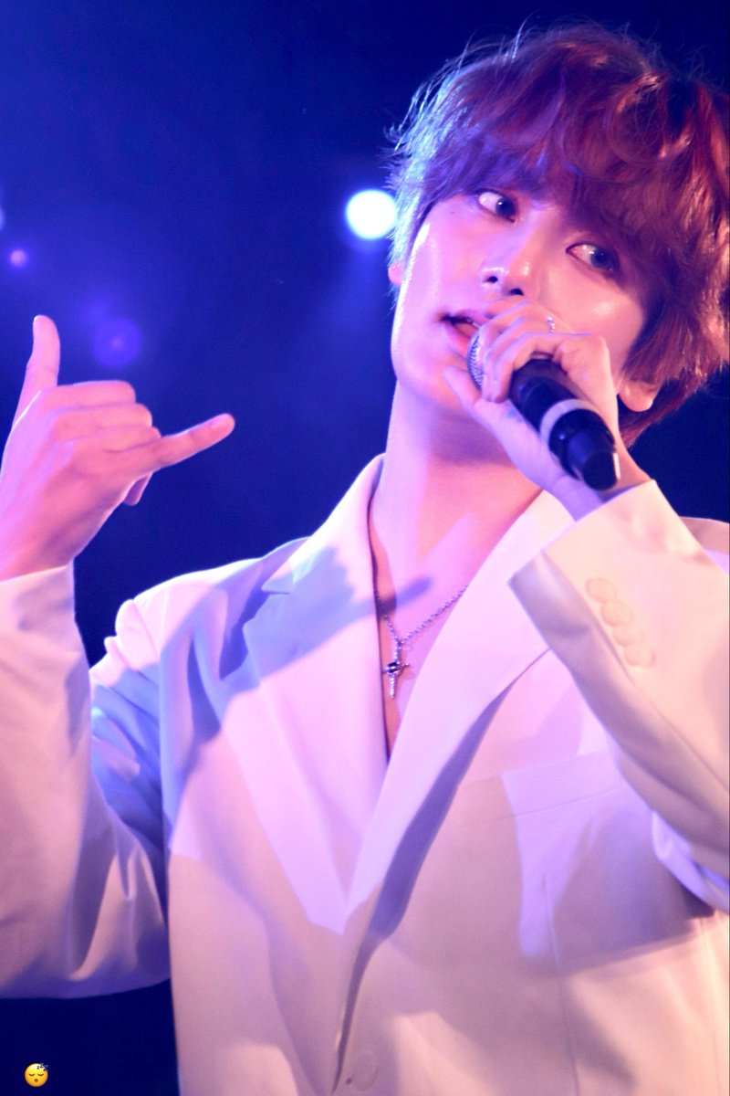 sleeper_tmk's tweet photo. WAKER 2026 LIVE IN JAPAN
～WAKER CRUSH～
260531 1부 「ATLANTIS」

하얀 수트 차림이 매우 아름다웠습니다*ੈ‧₊˚🪽

@WAKER_official  @WAKER_jp
#WAKER #웨이커 #ウェイカー
#권협 #KWONHYEOP #クォンヒョプ https://t.co/3M5IccKAIx