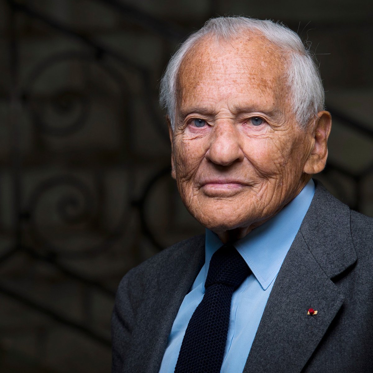 TeleMediaFr's tweet photo. Une tendre pensée pour Jean d'Ormesson, né le 16 juin 1925. https://t.co/z8G4RLnILz