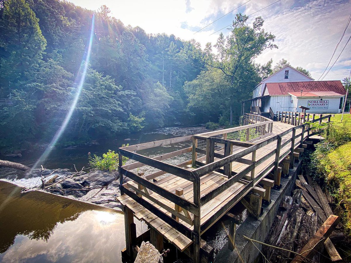 AlpineHelen's tweet photo. This summer, mark off these iconic "only in Georgia" experiences off your bucketlist in #AlpineHelenGA.

https://www.https://t.co/M7yztGLfsE

✔️ Shoot the Hooch with Helen Tubing or Cool River Tubing
✔️ Visit one of four towering waterfalls
✔️ Taste the difference at Nora Mill Granary
✔️ Bring home a new friend at BabyLand General Hospital
