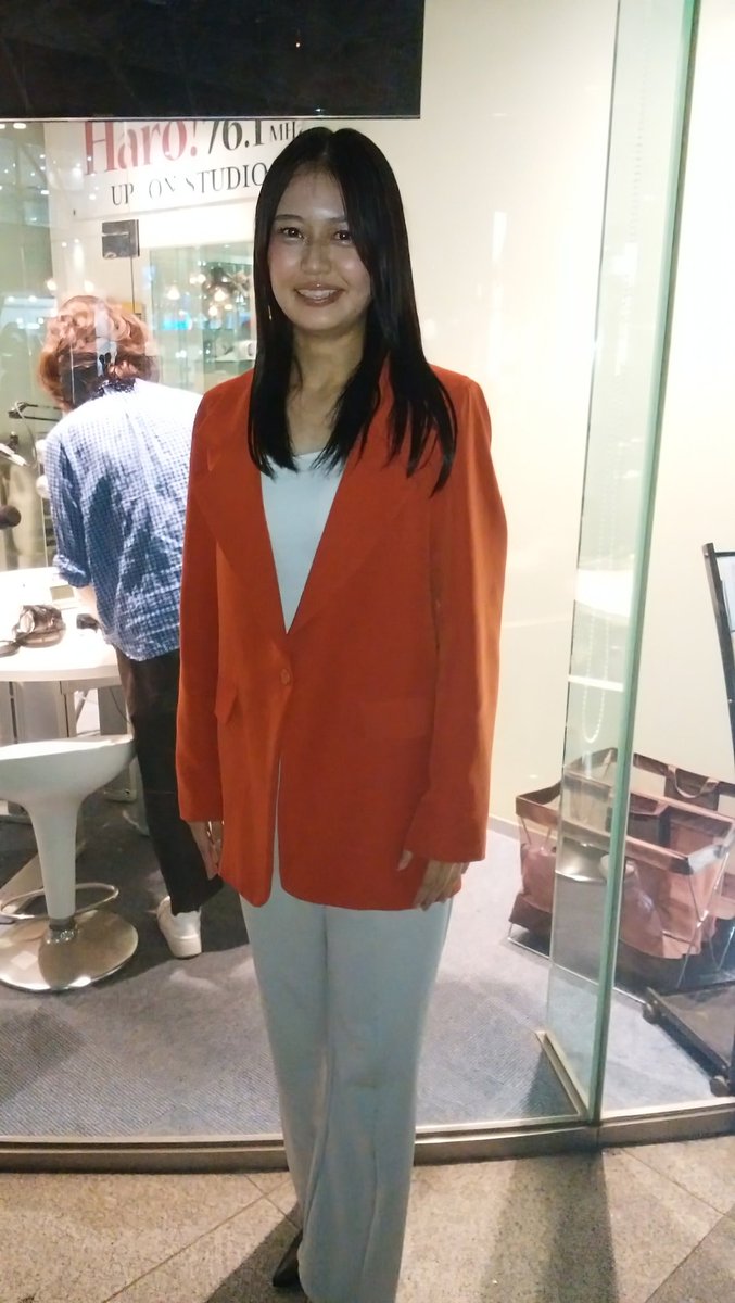 htv1985's tweet photo. Natsukiさんは���めまして
FMハロー放送後 撮影
＃ヒーローズアカデミー
るいみゃん
ますちゃん https://t.co/LoW0LQX0Sd