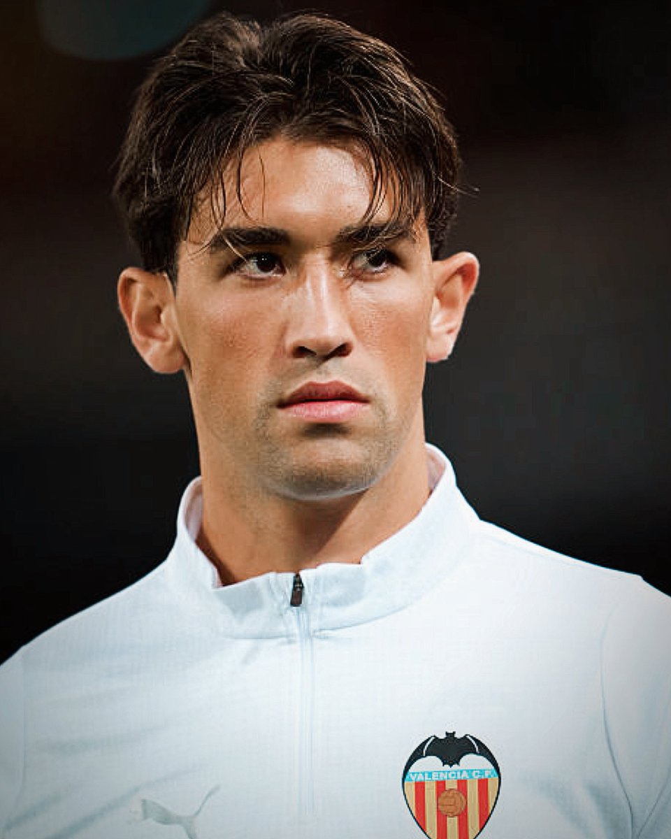 adn_ches's tweet photo. 📞 El @RCCelta ha llamado personalmente a 𝐉𝐞𝐬𝐮́𝐬 𝐕𝐚́𝐳𝐪𝐮𝐞𝐳.

💶Se ha planteado la idea de hacer un intercambio SIN DINERO por Unai Núñez.

❌ El @valenciacf todavía no ha recibido una OFERTA por parte del conjunto vigués.

ℹ️ VÍA: @TribunaVCF https://t.co/mqdoqa1YOT