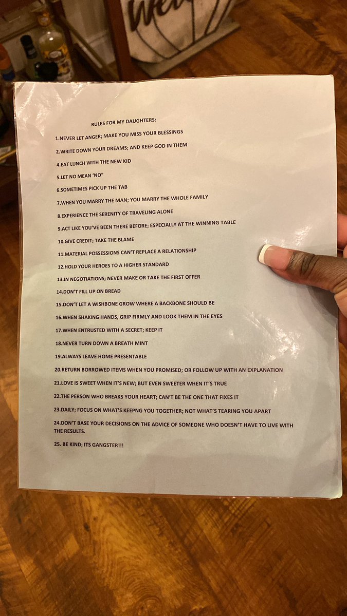 Nexiraluv's tweet photo. So a while back, my mom made me and my sisters this list of rules. I forgot I kept it in my car but I needed to see it going into year 31 tomorrow https://t.co/m4EM0qJHr9