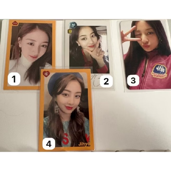 hanniekis's tweet photo. vendo venda twice 
https://t.co/RNo7gw7Kxc

○ jihyo e Jeongyeon oficial photocard twice https://t.co/cZ8PPyiS5n
