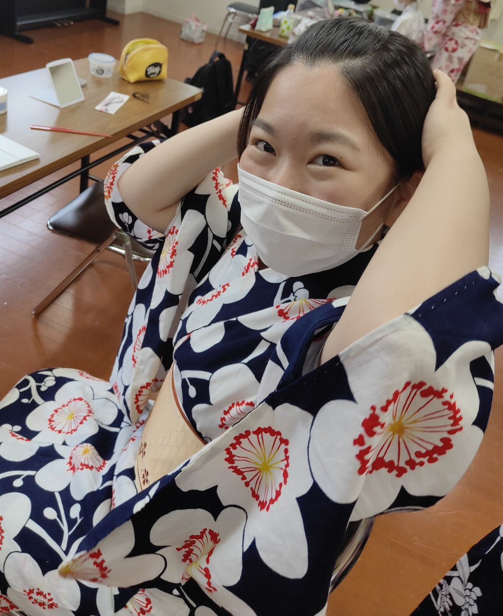 ioy_dq's tweet photo. 研究所にいた頃、とある演出家から
『自分が他の人より、できないことが多いなと思ったら
とにかく100回やってみるんだよ。
そしたらな、それなりにできるようになるんだよ。』
と言われたのがずーっと忘れられない！座右の銘！

発表会の講評で、
『お前の芝居が好きだぞ』と言われたのも。 https://t.co/mGWy6nQb5m