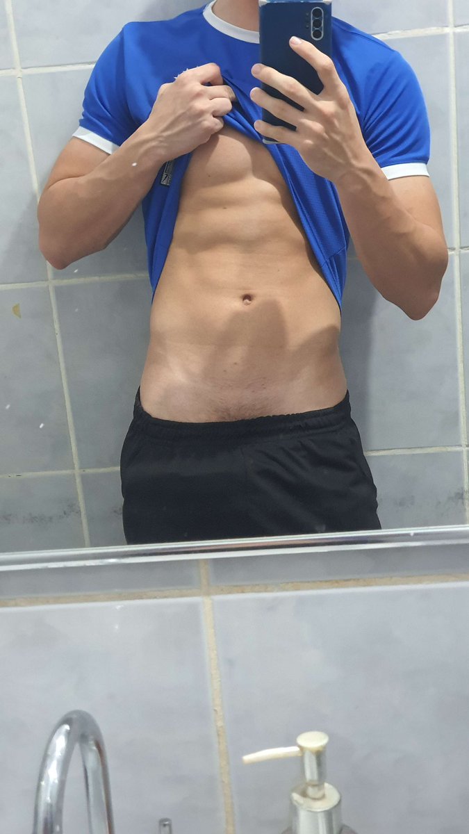 anonimo11bra's tweet photo. het sig 21cm

#BROTHERAGEMㅤ 
#PINTOSAWARDSㅤㅤ 
#PINTOAWARDㅤㅤㅤ https://t.co/iodiK4RtB4