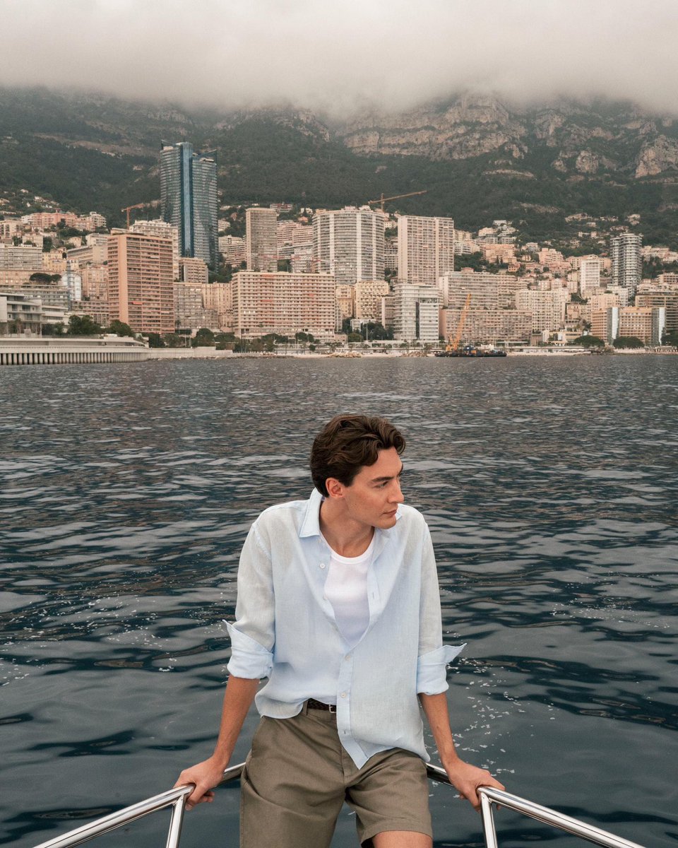 GeorgeRussell63's tweet photo. Monaco boat days with Amaffi 🌊 

#AMAFFI 
#AMAFFIxGeorgeRussell
#AMAFFIPerfumes https://t.co/90VInhgWEx