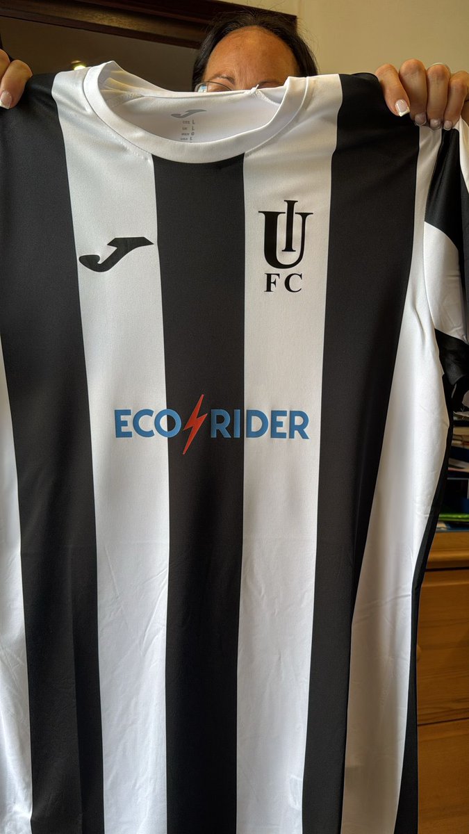 RussBoneham1969's tweet photo. For 26/27 I’m looking to add players to the 1st Team @IslehamUnited. Looking for good ability, positive attitude and committed to being regularly available to play and train. In return we offer good facilities, organisation and a competitive and sociable club. Please pm⚽️🍻 https://t.co/JKQTzgeEPv