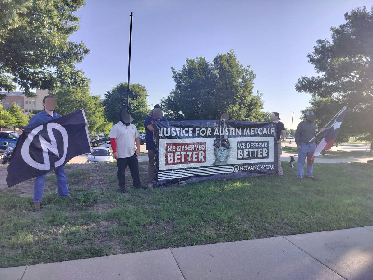 TXNationalist14's tweet photo. We out here in Collin county for Austin Metcalf's murderers trial. https://t.co/eCUJWXxG1d