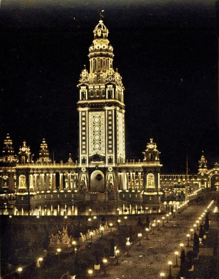 SpireDomePillar's tweet photo. The Electric Tower from the 1901 Pan-American Exposition, Buffalo. How do you think they got every single bulb to illuminate perfectly in ever photo we see? We can't even do that with todays events. https://t.co/zRDG90qmIu