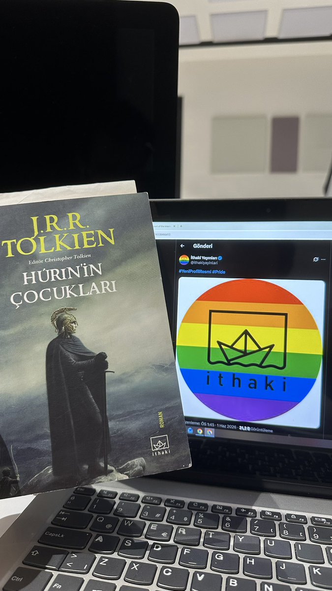 ozansif's tweet photo. @ithakiyayinlari VAY BE FAVORİ YAYINEVİM https://t.co/uQk9jJtacL