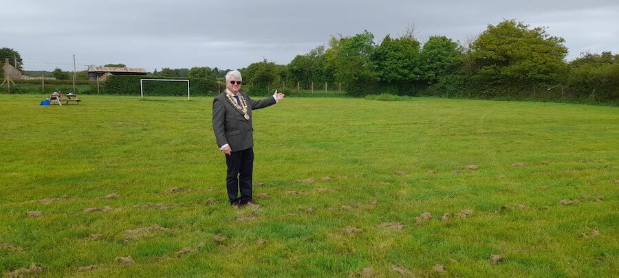 WiltsHive's tweet photo. Malmesbury residents are being asked to help shape plans for a new £500,000 skatepark and pump track, giving young people a say in the town’s future 🛹🚴  - https://t.co/2NyYwZDWD8

#wiltshive #Wiltshire #malmesbury #CommunityProject #Skatepark #YouthVoice #OutdoorRecreation https://t.co/dWNPEQfcgd