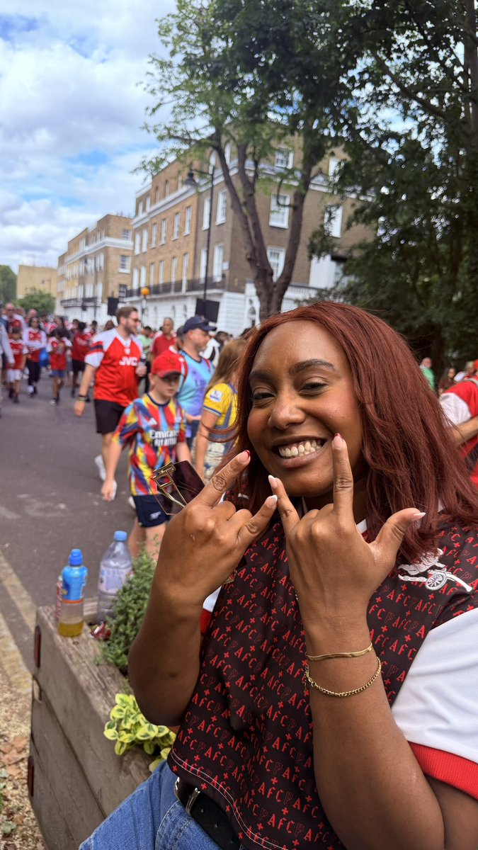 Aautyrae's tweet photo. Arsenal x Faces + Places 😍 https://t.co/arQHtaOTze