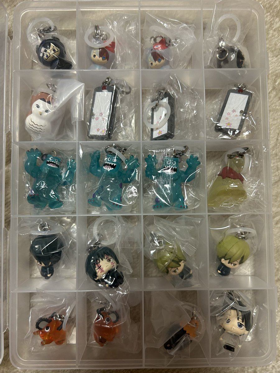 vl3dva's tweet photo. めじるしチャーム　めじるしアクセサリー
交換　
譲り
画像のもの

求む
おじゃる丸
HUNTER×HUNTER 過去弾　ゴン、キルア

その他未所持のもの
なんでも検討致します！

郵送にて交換希望です🙇‍♀️
お気軽にお声掛けください🙇‍♀️ https://t.co/0YwL8ngPhE
