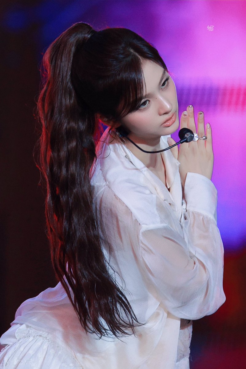 ljd_1122's tweet photo. 260530 薛將軍

#NMIXX #엔믹스 
#SULLYOON #설윤 https://t.co/MLkWhwUIvH