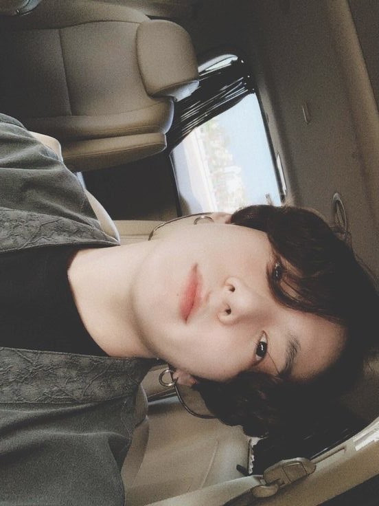 larinha VAI VER O BTS tweet media