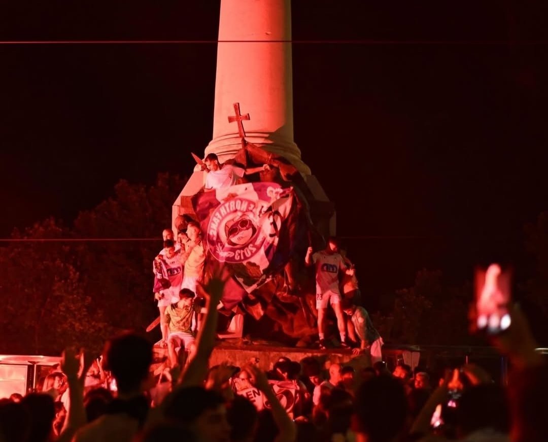 THENORTHFANS's tweet photo. Convocamos a toda la afición para celebrar el ascenso a las 21:30H en la Plaza Santa María.

¡𝐇𝐄𝐌𝐎𝐒 𝐕𝐔𝐄𝐋𝐓𝐎! https://t.co/bGTrERg81g