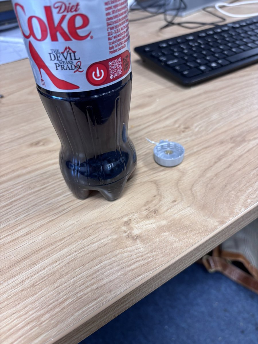 markjwt's tweet photo. Before these silly tethered lids came into force, I always used to screw my lid on when I put it in the recycling. These days I actively remove the lid and toss them seperately. Fuck them https://t.co/1vjQ2npo5U