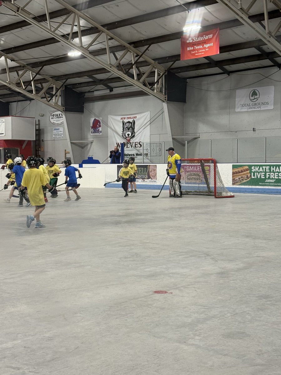 newenglandwolv1's tweet photo. What a final game at Street Hockey!  Epic 4 round shootout and one of the most fun months of Street Hockey we’ve had.  Thank you for all who attended! #newolves https://t.co/AP9b9LUljR