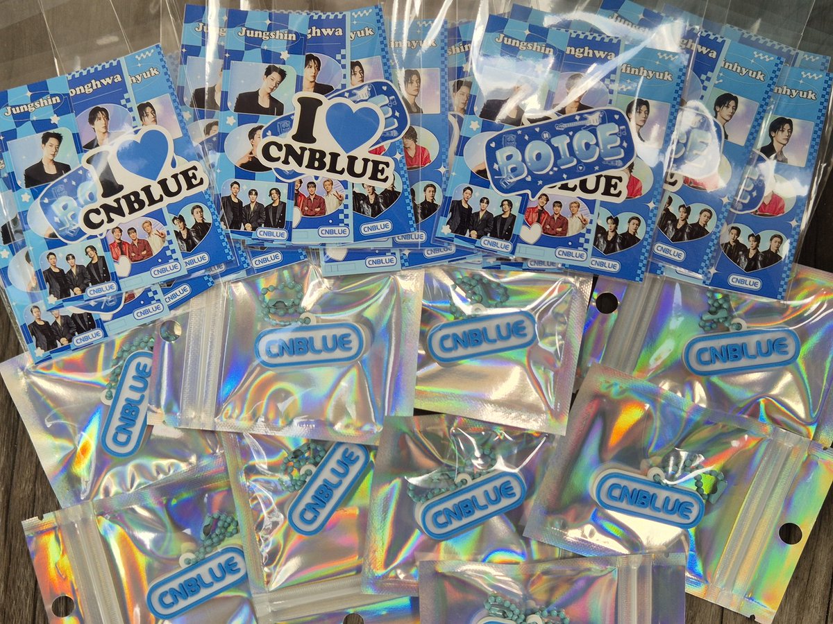 pyp_nice's tweet photo. 💙 •~GIVEAWAY~• 💙
- made for BOICE - ✨️

Keychain : 50 ea
Sticker + pin : 50 set

🗓: 6 JUNE 2026
🏟: Thunderdome
⏰️: TBA

ใครอยากแลก ทักมาได้ก่อนเลยนะคะ ☺️

#CNBLUE #CNBLUE3LOGYinBKK #3LOGYinBKK https://t.co/SCRbMTskPn